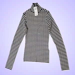 Abercrombie & Fitch Slim Rib Turtleneck Sweater XS Navy Stripe Fall Cozy NWT🍁🍂